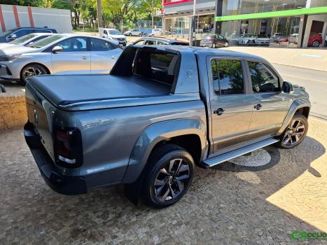 VOLKSWAGEN Amarok 3.0 V6 CABINE DUPLA HIGHLINE EXTREME 4X4 TURBO INTERCOOLER AUTOMÁTICO, Foto 3 VOLKSWAGEN Amarok 3.0 V6 CABINE DUPLA HIGHLINE EXTREME 4X4 TURBO INTERCOOLER AUTOMÁTICO, Foto 3