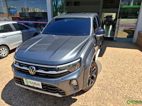 VOLKSWAGEN Amarok 3.0 V6 CABINE DUPLA HIGHLINE EXTREME 4X4 TURBO INTERCOOLER AUTOMÁTICO, Foto 12 VOLKSWAGEN Amarok 3.0 V6 CABINE DUPLA HIGHLINE EXTREME 4X4 TURBO INTERCOOLER AUTOMÁTICO, Foto 12