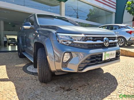 VOLKSWAGEN Amarok 3.0 V6 CABINE DUPLA HIGHLINE EXTREME 4X4 TURBO INTERCOOLER AUTOMÁTICO, Foto 13 VOLKSWAGEN Amarok 3.0 V6 CABINE DUPLA HIGHLINE EXTREME 4X4 TURBO INTERCOOLER AUTOMÁTICO, Foto 13