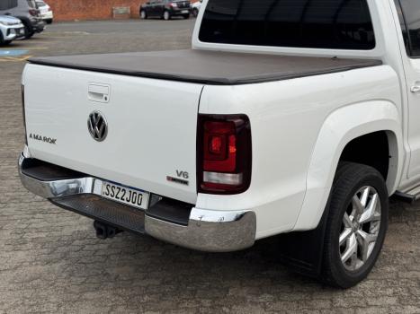 VOLKSWAGEN Amarok 3.0 V6 CABINE DUPLA HIGHLINE 4X4 TURBO INTERCOOLER AUTOMÁTICO, Foto 3 VOLKSWAGEN Amarok 3.0 V6 CABINE DUPLA HIGHLINE 4X4 TURBO INTERCOOLER AUTOMÁTICO, Foto 3