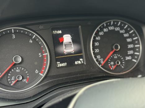 VOLKSWAGEN Amarok 3.0 V6 CABINE DUPLA HIGHLINE 4X4 TURBO INTERCOOLER AUTOMÁTICO, Foto 6 VOLKSWAGEN Amarok 3.0 V6 CABINE DUPLA HIGHLINE 4X4 TURBO INTERCOOLER AUTOMÁTICO, Foto 6