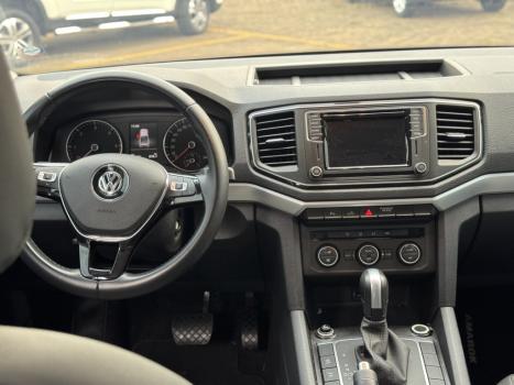 VOLKSWAGEN Amarok 3.0 V6 CABINE DUPLA HIGHLINE 4X4 TURBO INTERCOOLER AUTOMÁTICO, Foto 12 VOLKSWAGEN Amarok 3.0 V6 CABINE DUPLA HIGHLINE 4X4 TURBO INTERCOOLER AUTOMÁTICO, Foto 12