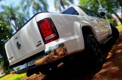 VOLKSWAGEN Amarok 3.0 V6 CABINE DUPLA HIGHLINE 4X4 TURBO INTERCOOLER AUTOMTICO, Foto 7