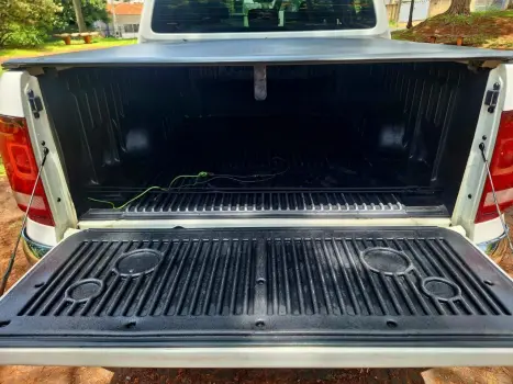 VOLKSWAGEN Amarok 3.0 V6 CABINE DUPLA HIGHLINE 4X4 TURBO INTERCOOLER AUTOMTICO, Foto 18