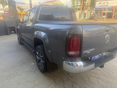 VOLKSWAGEN Amarok 3.0 V6 CABINE DUPLA HIGHLINE 4X4 TURBO INTERCOOLER AUTOMTICO, Foto 4