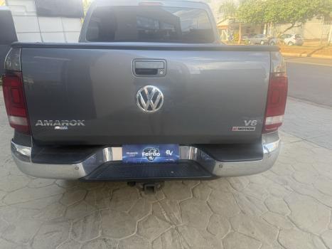 VOLKSWAGEN Amarok 3.0 V6 CABINE DUPLA HIGHLINE 4X4 TURBO INTERCOOLER AUTOMTICO, Foto 5