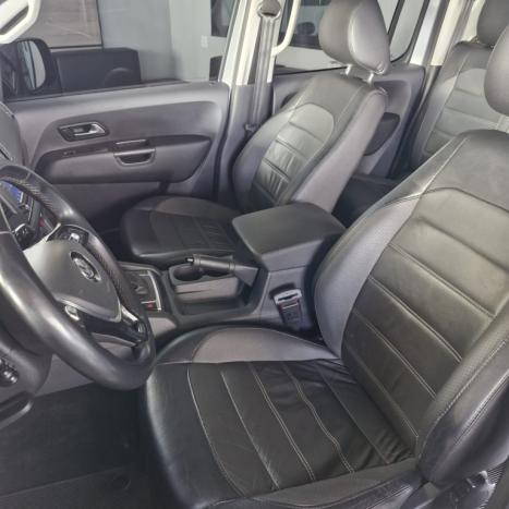 VOLKSWAGEN Amarok 3.0 V6 CABINE DUPLA COMFORT 4X4 TURBO INTERCOOLER AUTOM�TICO, Foto 3