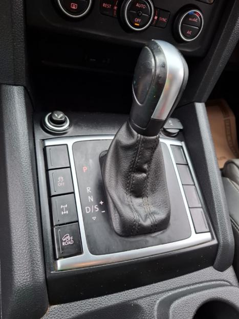 VOLKSWAGEN Amarok 3.0 V6 CABINE DUPLA HIGHLINE 4X4 TURBO INTERCOOLER AUTOM�TICO, Foto 12