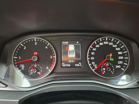 VOLKSWAGEN Amarok 3.0 V6 CABINE DUPLA HIGHLINE 4X4 TURBO INTERCOOLER AUTOM�TICO, Foto 17