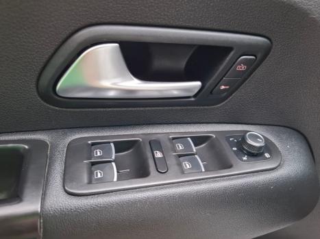 VOLKSWAGEN Amarok 3.0 V6 CABINE DUPLA HIGHLINE 4X4 TURBO INTERCOOLER AUTOM�TICO, Foto 18