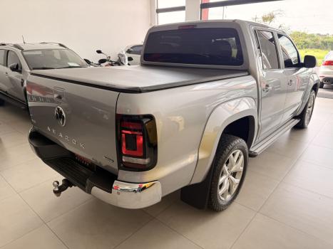 VOLKSWAGEN Amarok 3.0 V6 CABINE DUPLA HIGHLINE 4X4 TURBO INTERCOOLER AUTOM�TICO, Foto 2