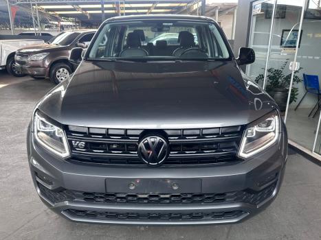 VOLKSWAGEN Amarok 3.0 V6 CABINE DUPLA HIGHLINE 4X4 TURBO INTERCOOLER AUTOM�TICO, Foto 2