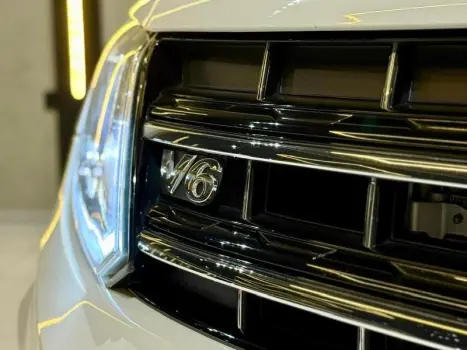 VOLKSWAGEN Amarok 3.0 V6 CABINE DUPLA HIGHLINE EXTREME 4X4 TURBO INTERCOOLER AUTOM�TICO, Foto 16