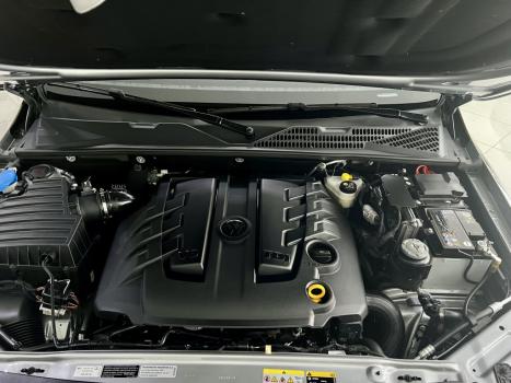 VOLKSWAGEN Amarok 3.0 V6 CABINE DUPLA HIGHLINE EXTREME 4X4 TURBO INTERCOOLER AUTOM�TICO, Foto 13