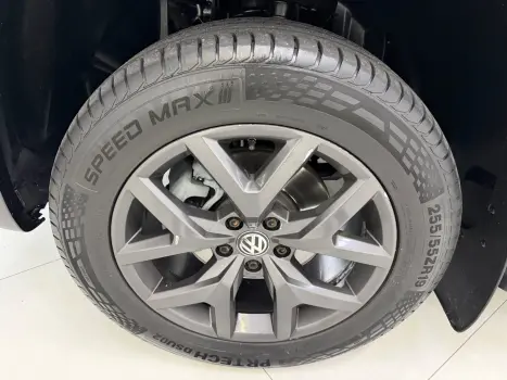 VOLKSWAGEN Amarok 3.0 V6 CABINE DUPLA HIGHLINE 4X4 TURBO INTERCOOLER AUTOM�TICO, Foto 17