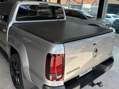 VOLKSWAGEN Amarok 3.0 V6 CABINE DUPLA HIGHLINE 4X4 TURBO INTERCOOLER AUTOM�TICO, Foto 9