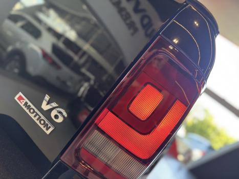 VOLKSWAGEN Amarok 3.0 V6 CABINE DUPLA HIGHLINE 4X4 TURBO INTERCOOLER AUTOM�TICO, Foto 7