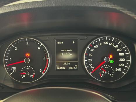 VOLKSWAGEN Amarok 3.0 V6 CABINE DUPLA HIGHLINE 4X4 TURBO INTERCOOLER AUTOM�TICO, Foto 16