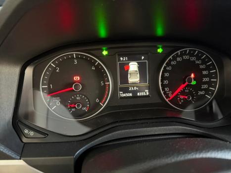 VOLKSWAGEN Amarok 3.0 V6 CABINE DUPLA HIGHLINE 4X4 TURBO INTERCOOLER AUTOM�TICO, Foto 15