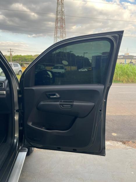 VOLKSWAGEN Amarok 3.0 V6 CABINE DUPLA HIGHLINE EXTREME 4X4 TURBO INTERCOOLER AUTOM�TICO, Foto 29