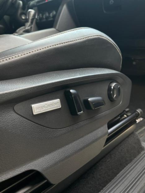 VOLKSWAGEN Amarok 3.0 V6 CABINE DUPLA HIGHLINE EXTREME 4X4 TURBO INTERCOOLER AUTOM�TICO, Foto 31