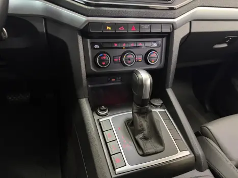 VOLKSWAGEN Amarok 3.0 V6 CABINE DUPLA HIGHLINE 4X4 TURBO INTERCOOLER AUTOM�TICO, Foto 8