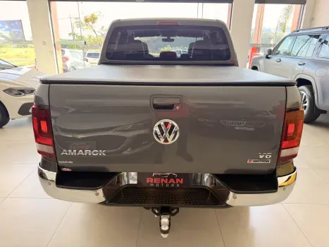 VOLKSWAGEN Amarok 3.0 V6 CABINE DUPLA HIGHLINE 4X4 TURBO INTERCOOLER AUTOM�TICO, Foto 6