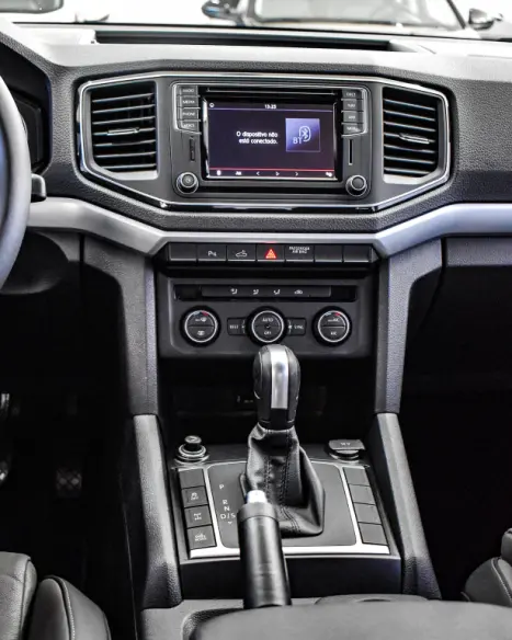 VOLKSWAGEN Amarok 3.0 V6 CABINE DUPLA HIGHLINE 4X4 TURBO INTERCOOLER AUTOM�TICO, Foto 18