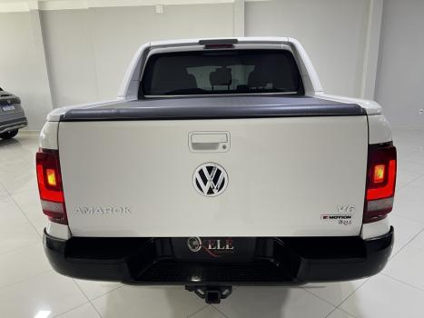 VOLKSWAGEN Amarok 3.0 V6 CABINE DUPLA HIGHLINE EXTREME 4X4 TURBO INTERCOOLER AUTOM�TICO, Foto 5