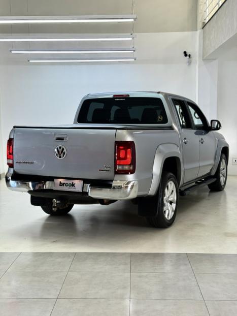 VOLKSWAGEN Amarok 3.0 V6 CABINE DUPLA HIGHLINE 4X4 TURBO INTERCOOLER AUTOM�TICO, Foto 4