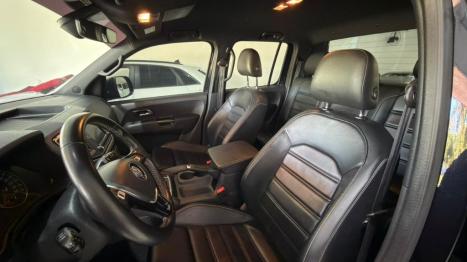 VOLKSWAGEN Amarok 3.0 V6 CABINE DUPLA HIGHLINE EXTREME 4X4 TURBO INTERCOOLER AUTOM�TICO, Foto 5