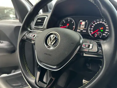 VOLKSWAGEN Amarok 3.0 V6 CABINE DUPLA HIGHLINE EXTREME 4X4 TURBO INTERCOOLER AUTOM�TICO, Foto 13