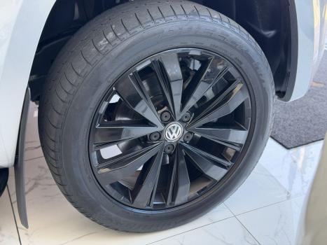 VOLKSWAGEN Amarok 3.0 V6 CABINE DUPLA HIGHLINE EXTREME 4X4 TURBO INTERCOOLER AUTOM�TICO, Foto 10