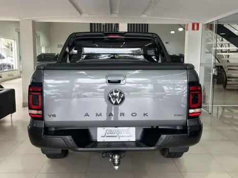 VOLKSWAGEN Amarok 3.0 V6 CABINE DUPLA HIGHLINE EXTREME 4X4 TURBO INTERCOOLER AUTOM�TICO, Foto 4