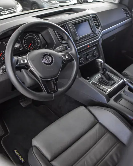 VOLKSWAGEN Amarok 3.0 V6 CABINE DUPLA HIGHLINE 4X4 TURBO INTERCOOLER AUTOM�TICO, Foto 13