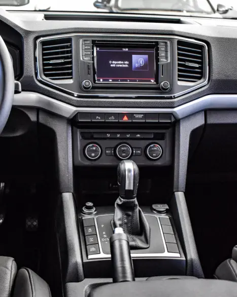 VOLKSWAGEN Amarok 3.0 V6 CABINE DUPLA HIGHLINE 4X4 TURBO INTERCOOLER AUTOM�TICO, Foto 16