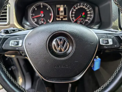 VOLKSWAGEN Amarok 3.0 V6 CABINE DUPLA HIGHLINE EXTREME 4X4 TURBO INTERCOOLER AUTOM�TICO, Foto 15