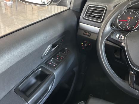 VOLKSWAGEN Amarok 3.0 V6 CABINE DUPLA HIGHLINE 4X4 TURBO INTERCOOLER AUTOM�TICO, Foto 20