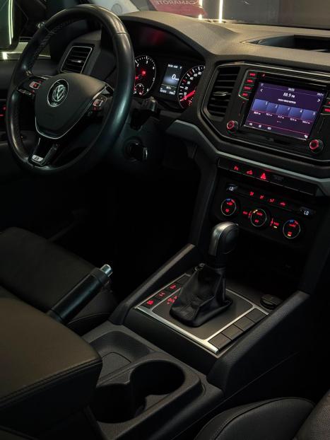 VOLKSWAGEN Amarok 3.0 V6 CABINE DUPLA COMFORT 4X4 TURBO INTERCOOLER AUTOMÁTICO, Foto 6