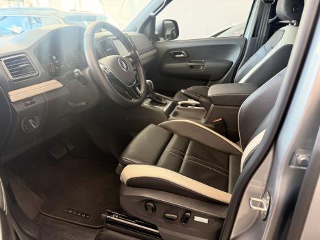 VOLKSWAGEN Amarok 3.0 V6 CABINE DUPLA HIGHLINE 4X4 TURBO INTERCOOLER AUTOMÁTICO, Foto 8