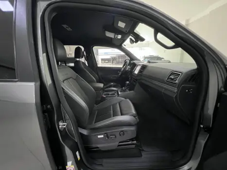 VOLKSWAGEN Amarok 3.0 V6 CABINE DUPLA HIGHLINE EXTREME 4X4 TURBO INTERCOOLER AUTOMÁTICO, Foto 6