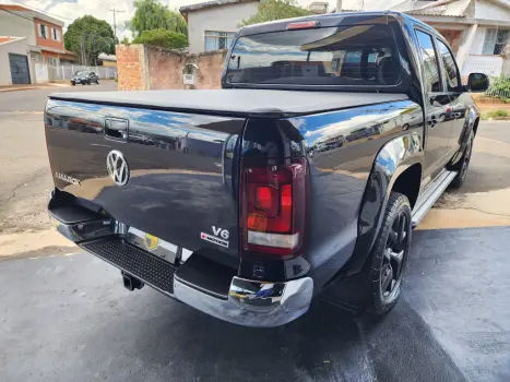 VOLKSWAGEN Amarok 3.0 V6 CABINE DUPLA HIGHLINE 4X4 TURBO INTERCOOLER AUTOMÁTICO, Foto 8