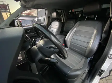 VOLKSWAGEN Amarok , Foto 14