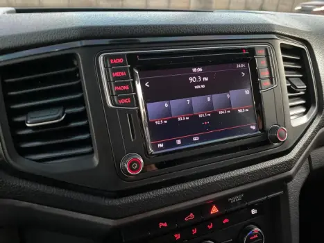 VOLKSWAGEN Amarok , Foto 15