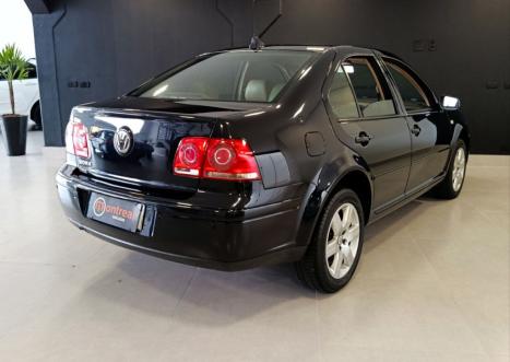 VOLKSWAGEN Bora 2.0 4P AUTOM�TICO, Foto 2