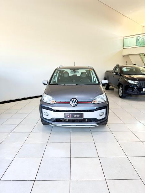 VOLKSWAGEN Cross UP 1.0 12V 4P TSI FLEX, Foto 2