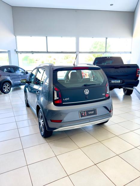 VOLKSWAGEN Cross UP 1.0 12V 4P TSI FLEX, Foto 4