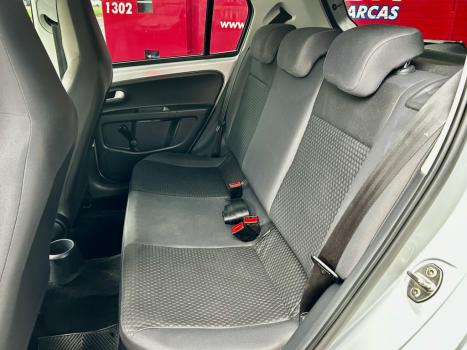 VOLKSWAGEN Cross UP 1.0 12V 4P TSI FLEX, Foto 6