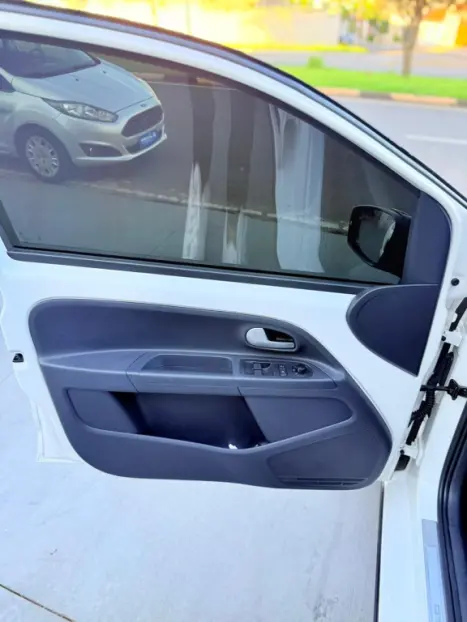 VOLKSWAGEN Cross UP 1.0 12V 4P TSI FLEX, Foto 9