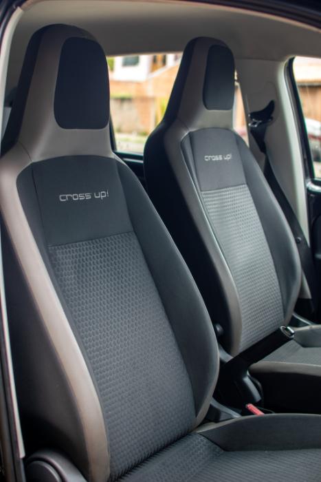 VOLKSWAGEN Cross UP 1.0 12V 4P TSI FLEX, Foto 6